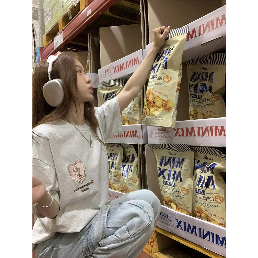 Áo Thun Dáng Rộng Ngắn Tay Thêu Hình Trái Tim Phong Cách Hàn Quốc 64244