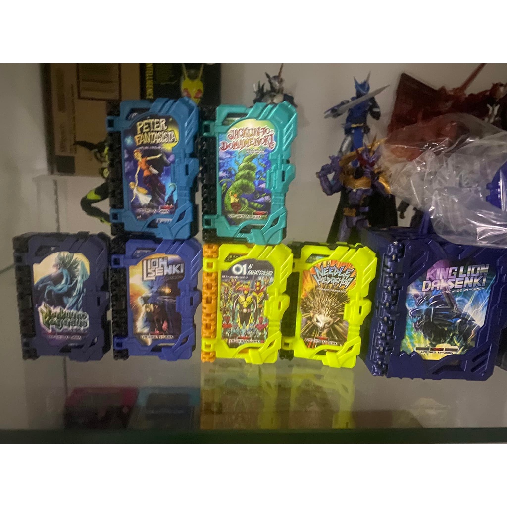 ĐỒ CHƠI CHÍNH HÃNG BANDAI DX WONDER RIDE BOOK BANDAI KAMEN RIDER SABER DRIVER Emblem Kamen Rider DX WRB