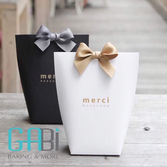 Túi giấy Merci đỏ/đen/trắng đựng quà nhỏ