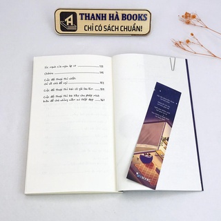 Sách - Chỉ về nhà để ngủ (Kèm bookmark)