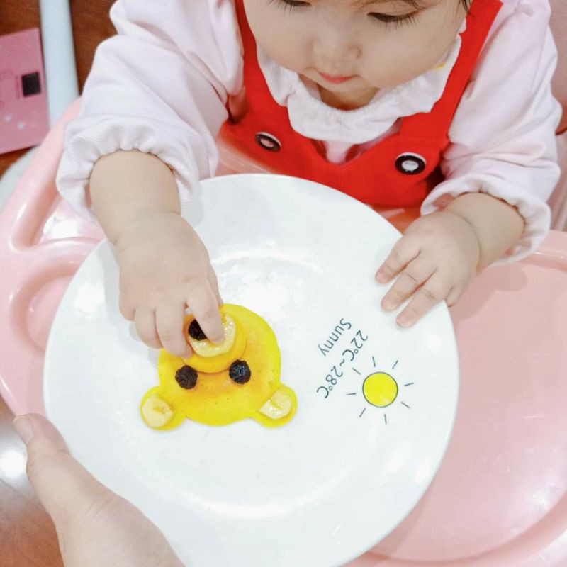 Bột làm bánh pancake, hotcake, muffin Wakodo cho bé ăn dặm từ 9 tháng tuổi