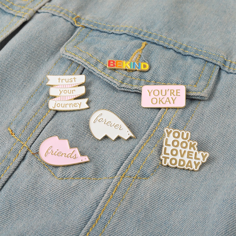 Ghim Cài Áo Kim Loại Hình Chữ Nhật In Chữ Tiếng Anh Cá Tính Thích Hợp Làm Quà Tặng Bạn Bè