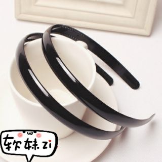 Cài tóc trơn đen