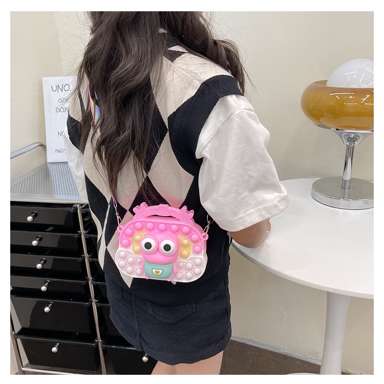 Pop It Túi Đeo Chéo Vai Bằng Silicon Hình Chú Ếch Phát Sáng Giảm Căng Thẳng Dành Cho Bé Gái