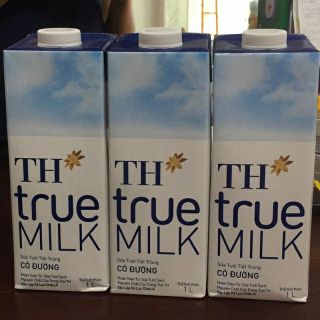 Sữa tươi tiệt trùng TH True Milk Không Đường 1L