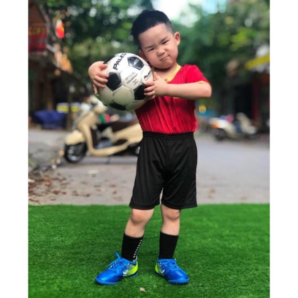 Free Ship - Giày đá bóng trẻ em Wika Flash Kid chính hãng, chất liệu da PU cao cấp, gót giày mềm mại, ôm chân.
