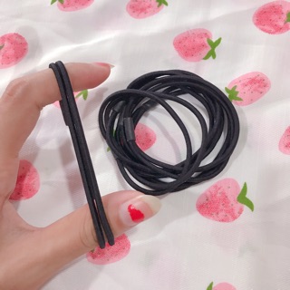 Dây thun đen cột tóc handmade.