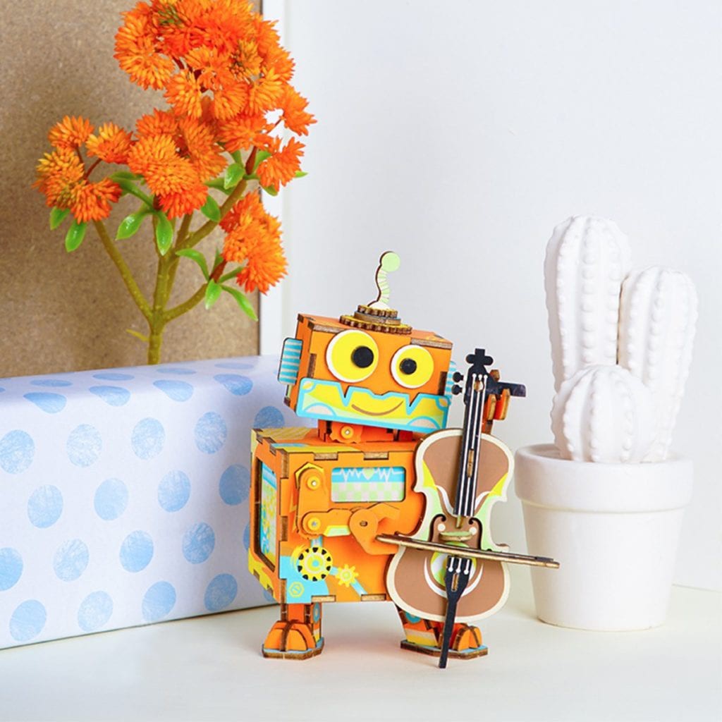 Mô Hình 3D Gỗ Robotime Hộp Nhạc Robot Kéo Đàn (Little Performer) AMD53