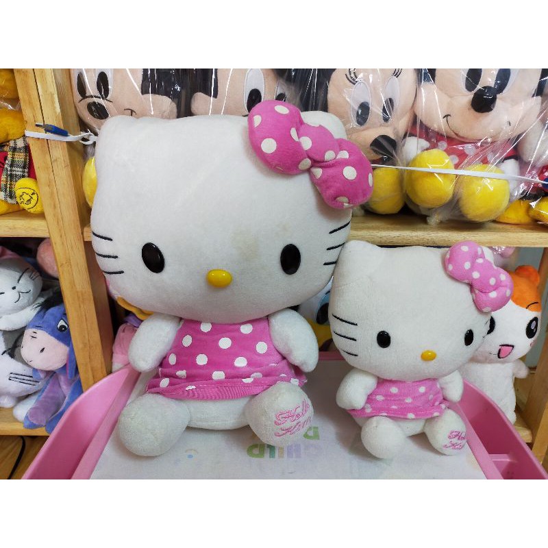 Cặp Kitty mặc đầm chấm bi hồng bánh bèo💞💞💞