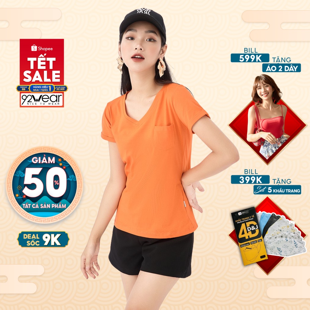 Áo thun cotton nữ 92WEAR form đẹp cổ tim có túi trơn hàn quốc đi chơi ngắn tay ATA1942
