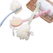 Cây cọ lưng tắm 2 in 1 gồm 1 đầu cọ lưng 1 đầu bông tắm tiện dụng