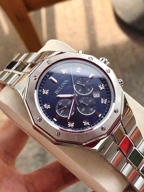 Đồng hồ nam hiệu Bulova