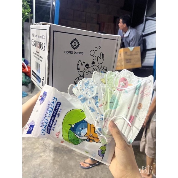 thùng 200 cái khẩu trang An Tâm cho bé siêu đáng yêu