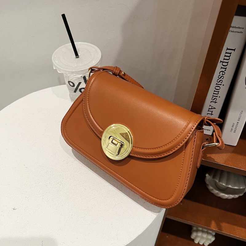 Túi đeo chéo đeo vai hình thang khóa tròn da bóng mềm cực xinh 1034