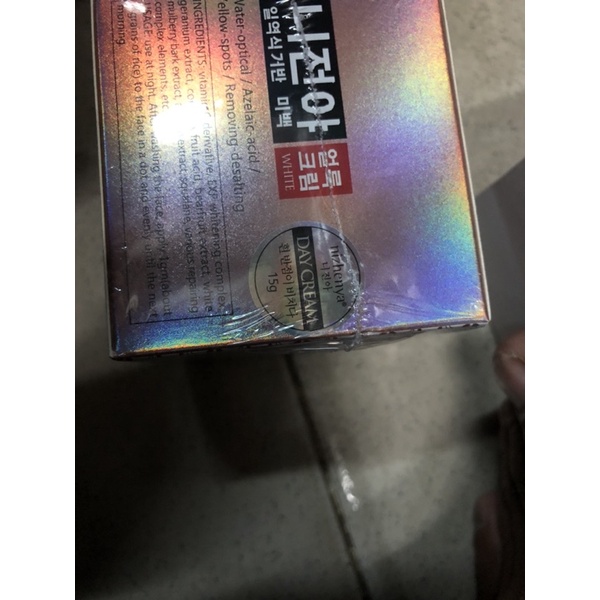 Kem nizhenya excellent chính hãng