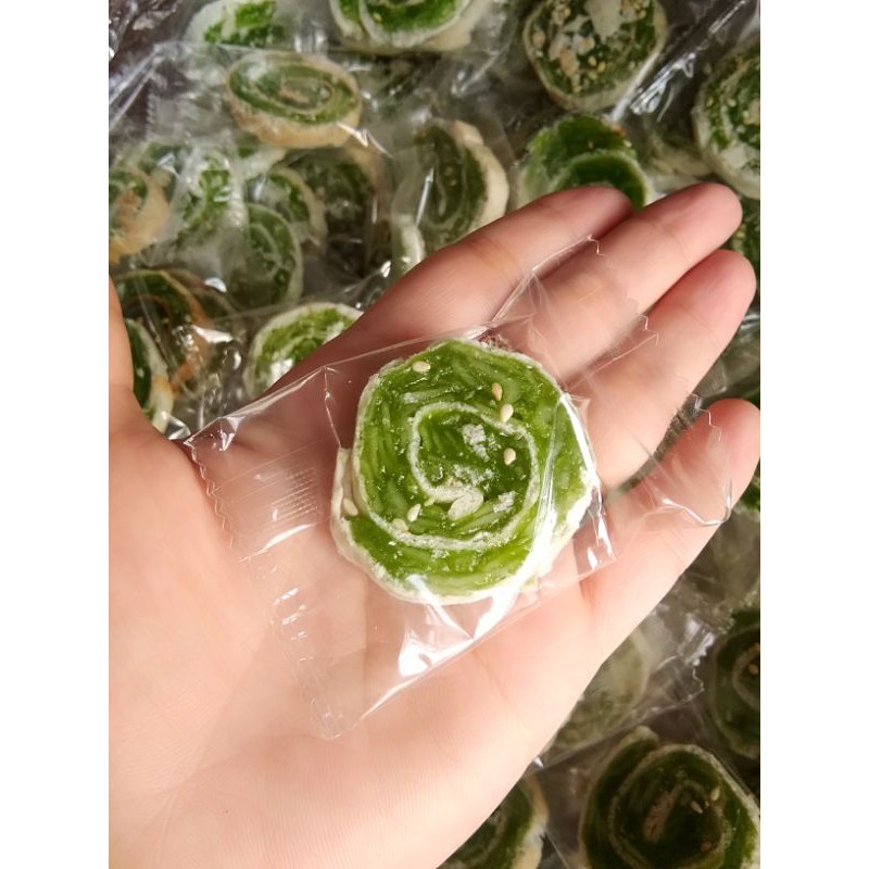 kẹo dừa non cuộn hương lá dứa Bến Tre- 500g- 85k
