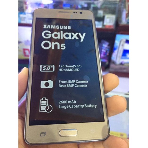 Điện thoại Samsung Galaxy On 5 (G5500)