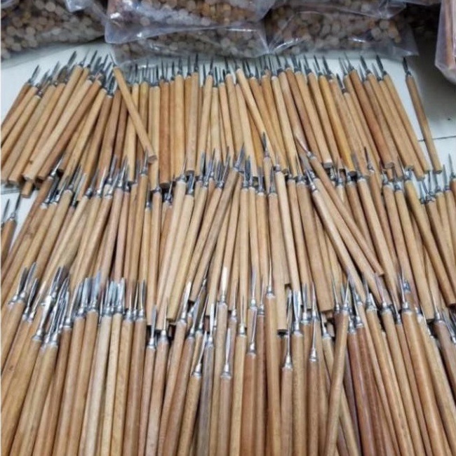 Cây lấy khóe móng cán gỗ siêu tốt .