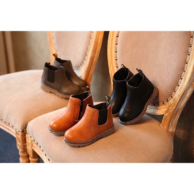 Chelsea boot baby