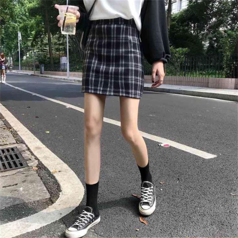 Chân Váy Ngắn Lưng Cao Họa Tiết Kẻ Sọc Thời Trang Dễ Phối Đồ Cho Nữ