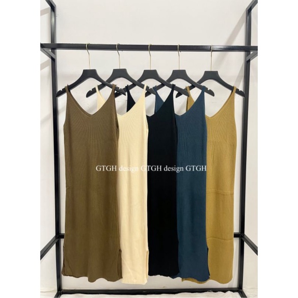 Váy len motoghi 2 dây cổ tim hàng QC