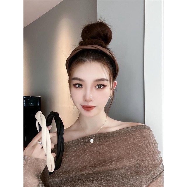 Băng Đô Da Cao Cấp Chống Trượt Có Răng Thời Trang Mùa Hè 2022 Cho Nữ