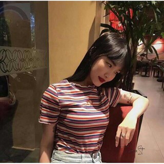 Áo thun nữ cổ tròn
