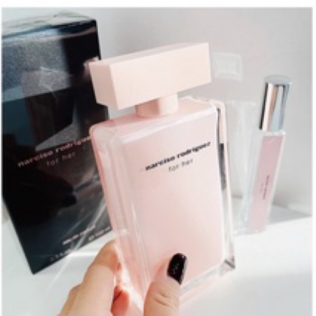 Nước Hoa Narciso Hồng Nhạt rodriguez for her