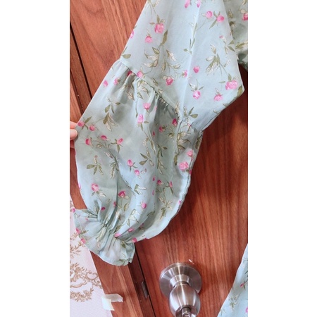 2hand pass Đầm voan hoa nhí dáng xoè