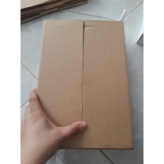 20 hộp 30x27x6 cm