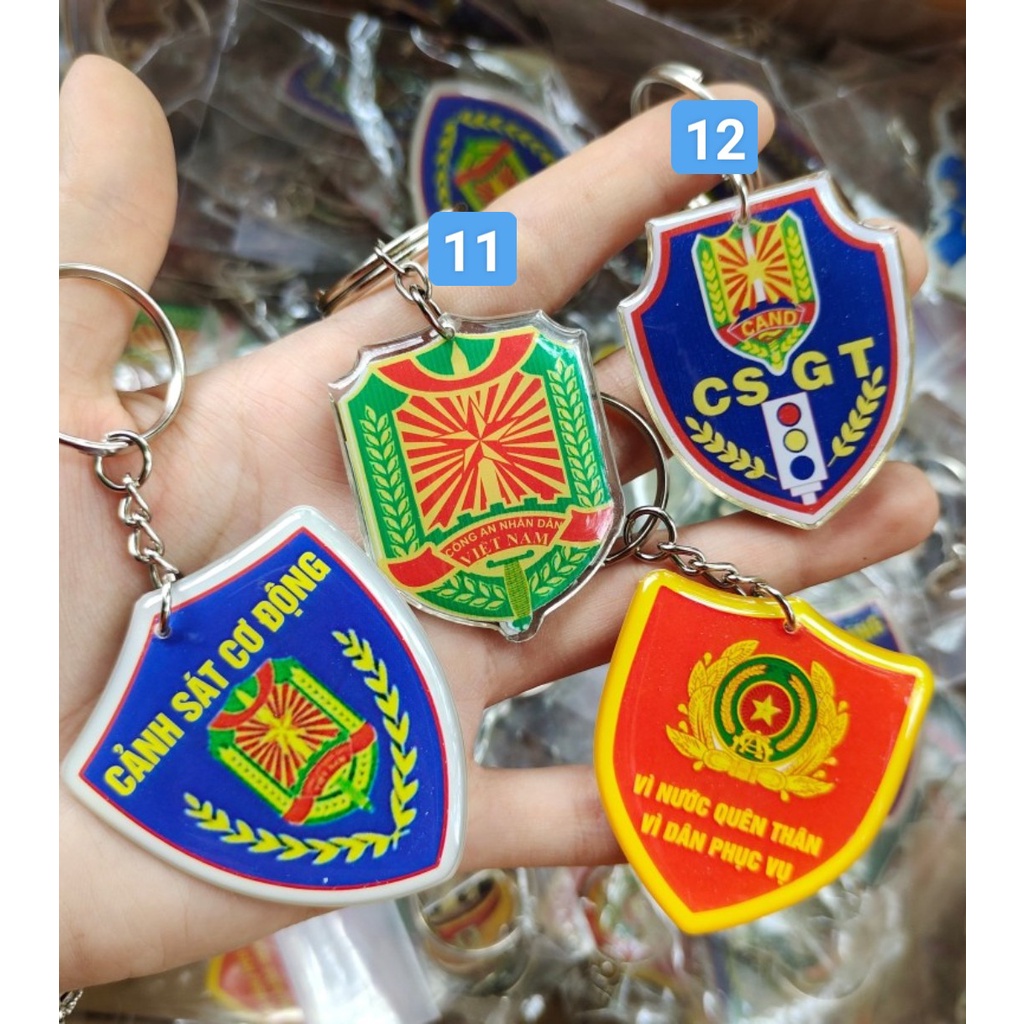 Móc khóa hình CA, Y tá