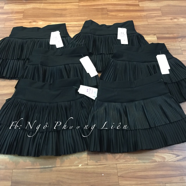 Chân váy xếp ly