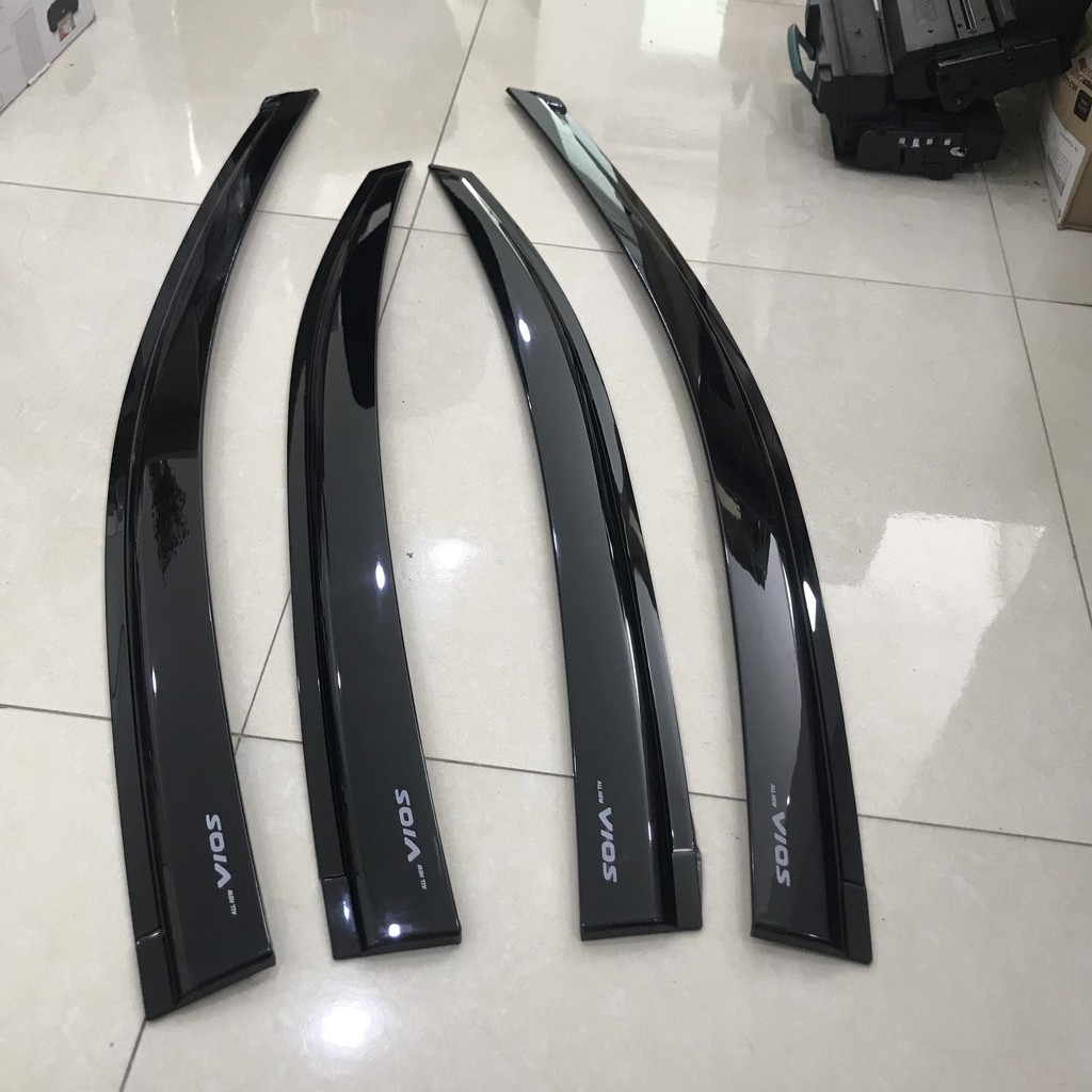 Bộ vè mưa đen Thái Toyota Vios các form 2018 đến 2021