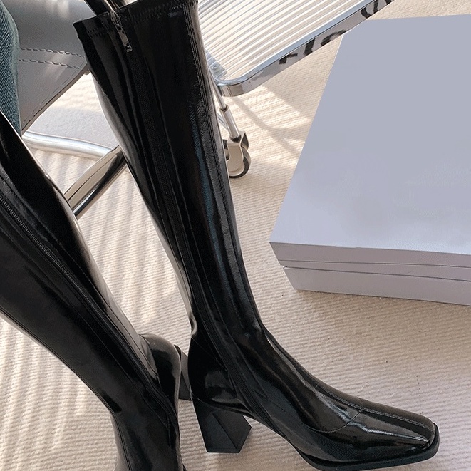 Giày boots cao gót cổ lửng ôm bắp chân nhỏ mũi vuông thon gọn da bóng da lì 7cm khóa bên