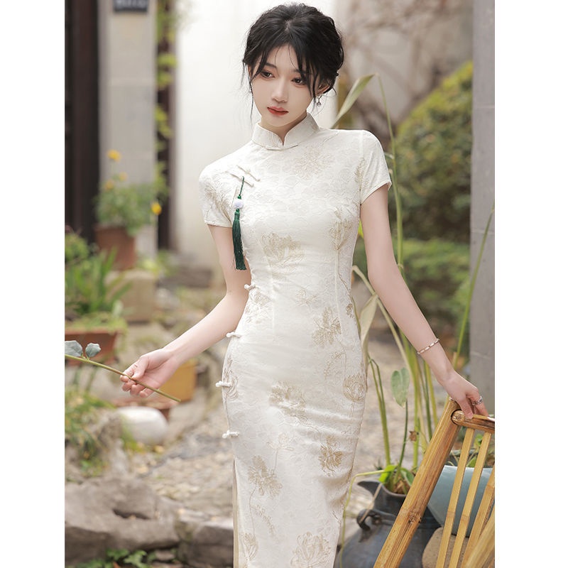 Đầm Sườn Xám Cách Tân Dáng Dài Phối Ren Thêu Họa Tiết Phong Cách Trung Hoa Cho Nữ