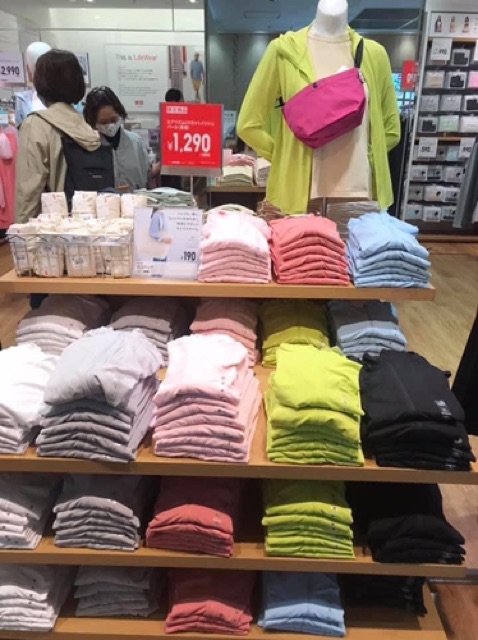 Áo chống nắng nữ Uniqlo 2020 size S,M,L