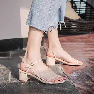 Giày cao gót vuông 5p quay mảnh nối gót