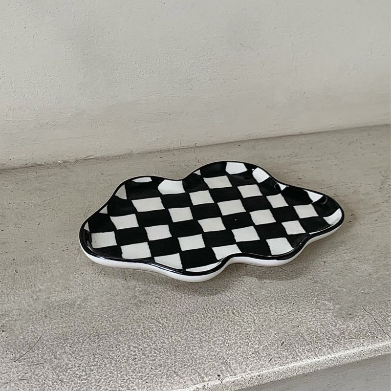 Khay sứ/Đĩa sứ CHECKERED TRAY - Khay trang trí đĩa sứ kẻ caro