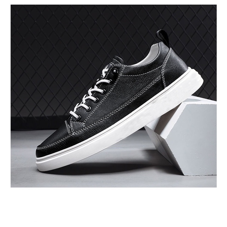 Giày sneaker nam SINSOUU 2 màu đen và trắng trơn Hottrend 2022