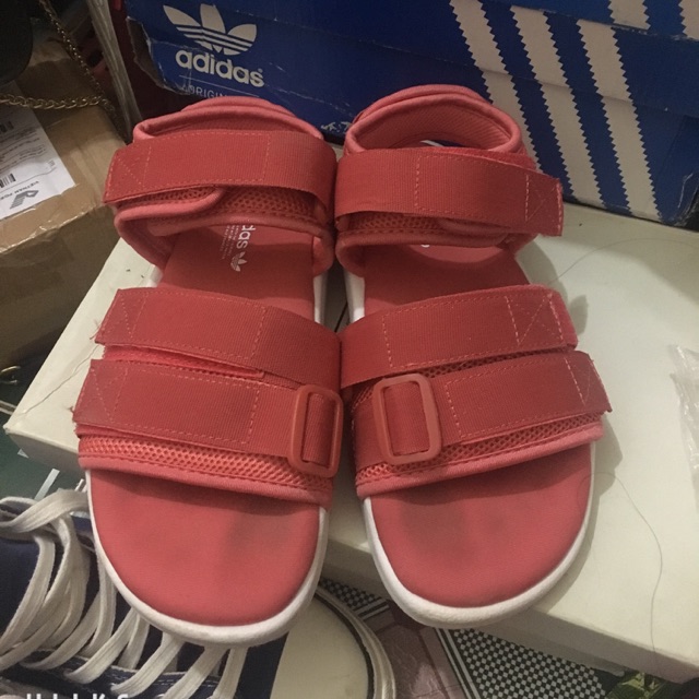 Sandal adidas