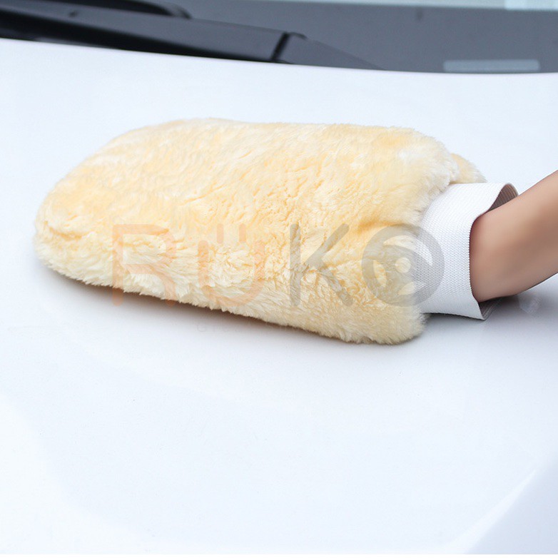 Găng Tay Lông cừu 2 mặt Chuyên Dụng Lau, Vệ Sinh ô tô, Xe Máy, Xe Hơi, Nhà Cửa, Bàn ghế, Tủ, Bếp