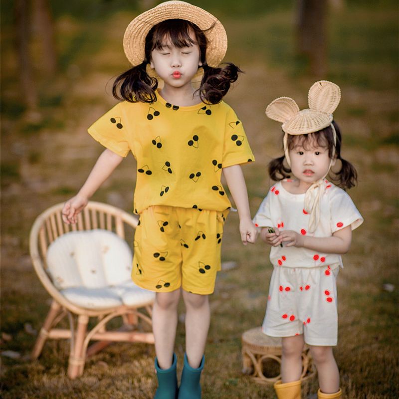 Set Áo Thun Ngắn Tay In Hình Quả Cherry Và Quần Short Thời Trang Mùa Hè Mới Cho Bé Gái