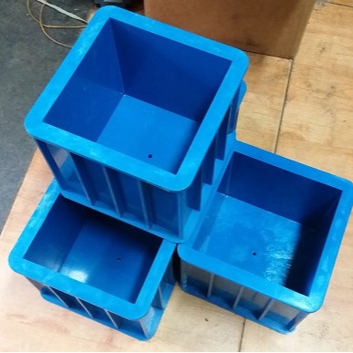 Khuôn đúc mẫu bê tông lập phương bằng nhựa 150x150x150mm màu xanh