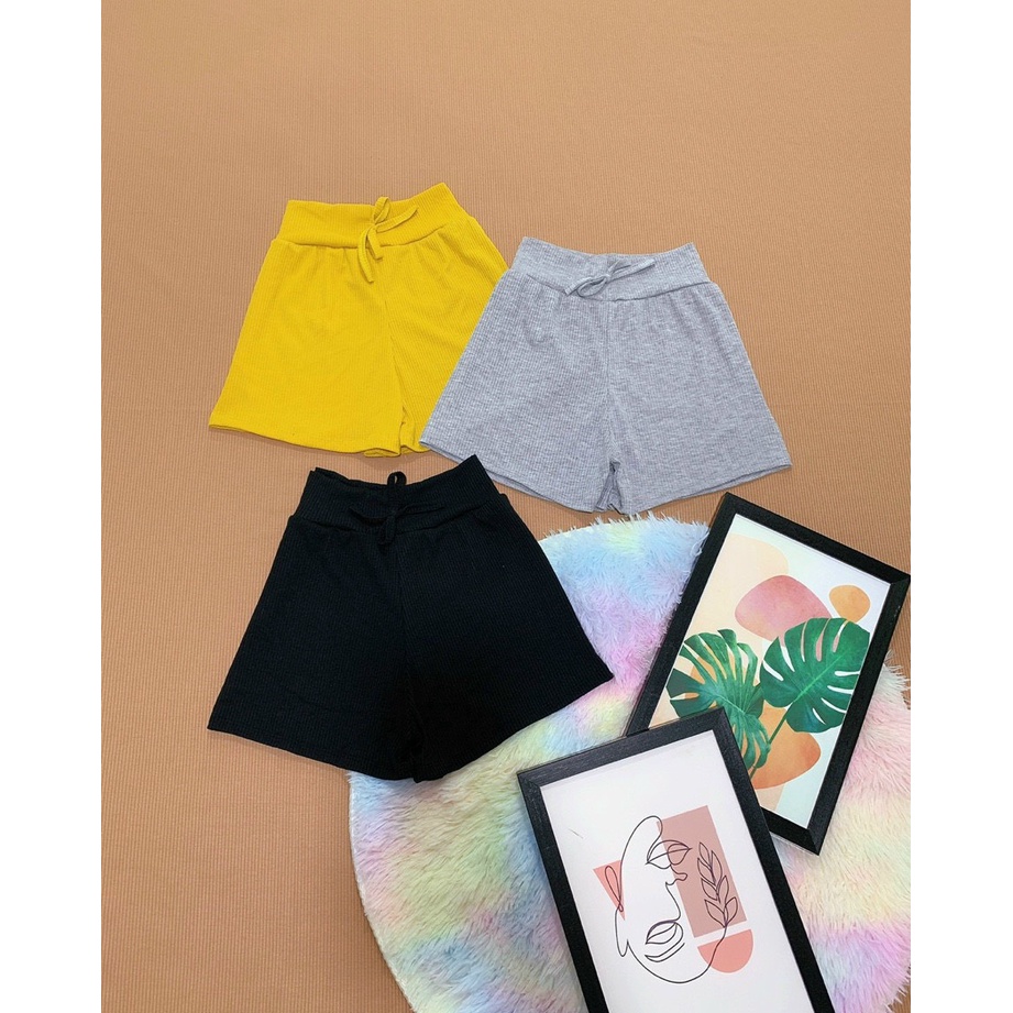 quần thun đùi chất gân đơn giản dễ mặc thl