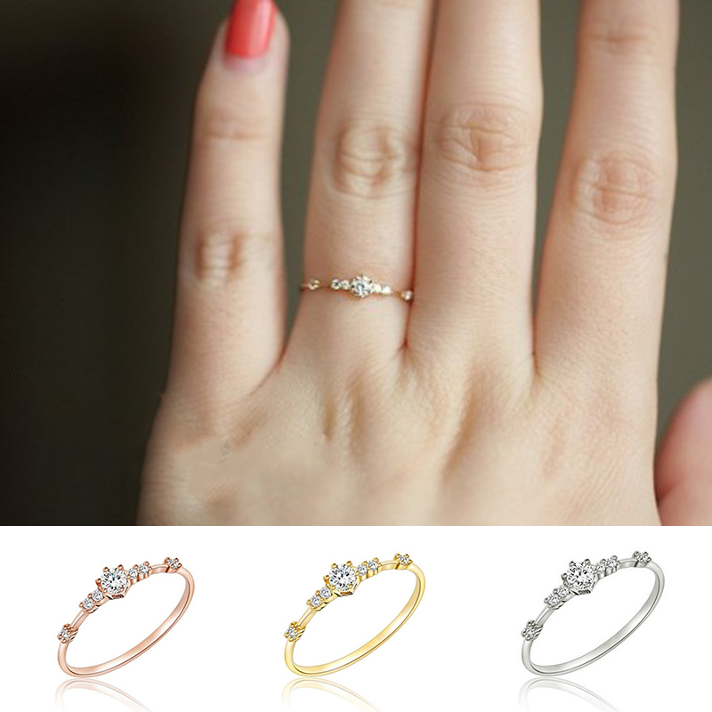 Nhẫn Đính Hôn 7 Viên Kim Cương Thời Trang Nữ