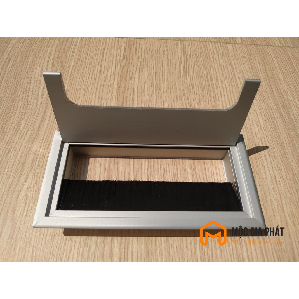 Nắp hộp điện nhôm mặt bàn 80x160