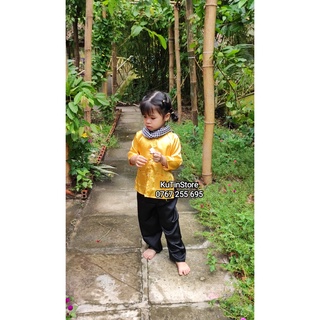 Bộ bà ba cho bé màu vàng đồng