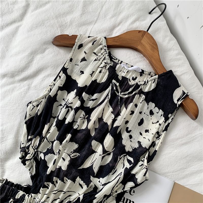 Đầm hoa khoét eo MNG