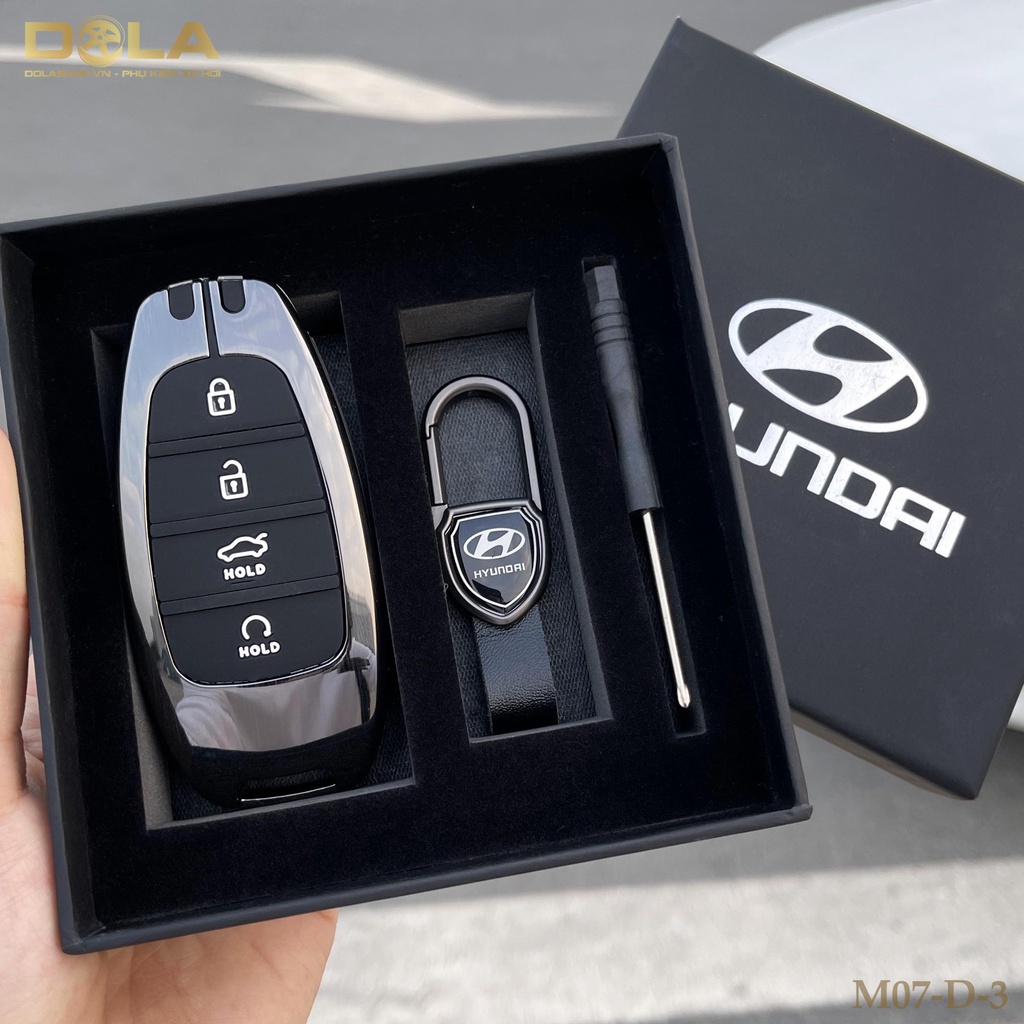 Vỏ ốp khoá xe hơi - Bọc chìa smartkey ô tô Hyundai Santafe 2021 , tucson 2022 - M07-D2 dolashop