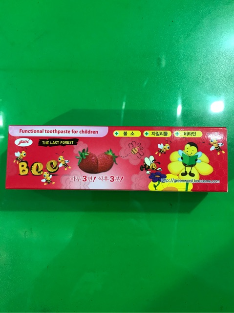 Kem đánh răng trẻ em Bee - Hàn Quốc 90g